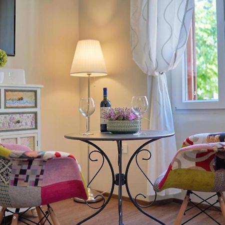 Old City Romantic Studios 2 Пула Екстериор снимка