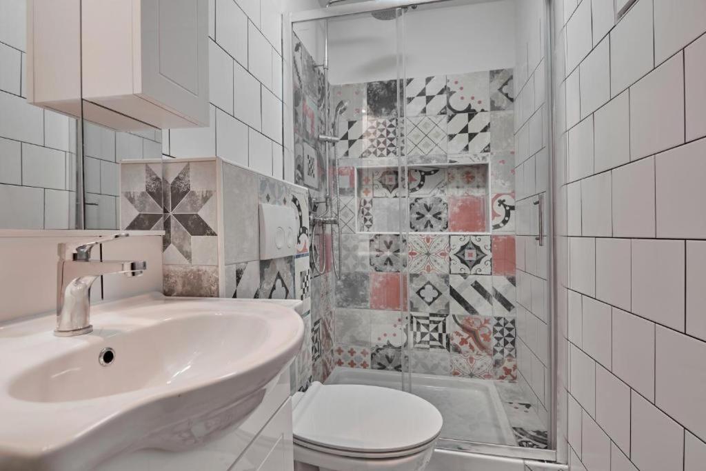 Old City Romantic Studios 2 Пула Екстериор снимка